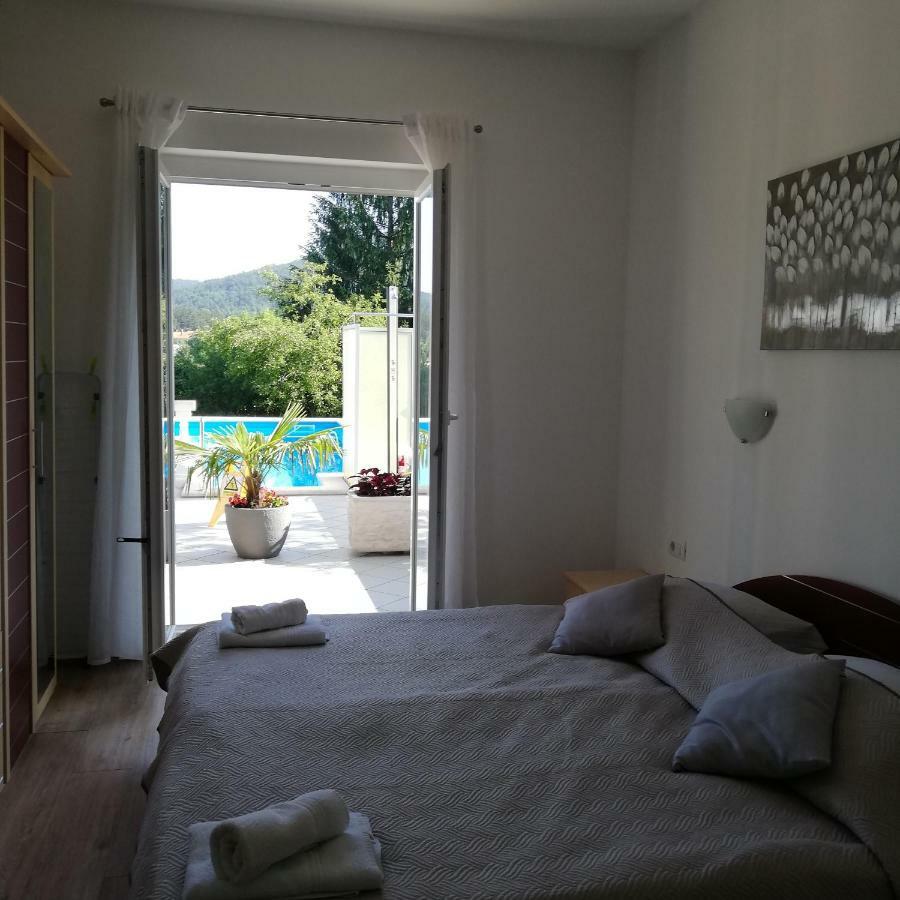 Guest House Surina App Surina'S Green Holiday Rupa Bilik gambar